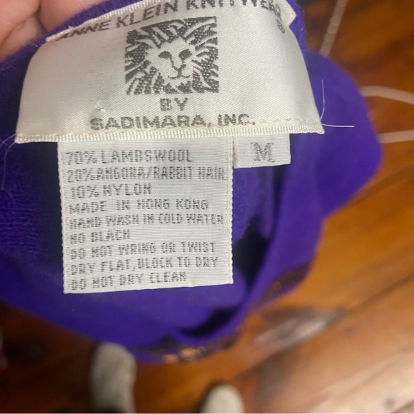 Anne Klein by Sadimara Beaded Lambswool/Rabbit/Angora Sweater Size M Purple Rare - Picture 9 of 11